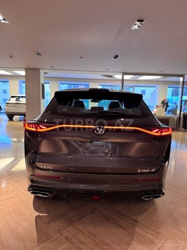Changan  2025, 0 km - 1.5 л - Bakı