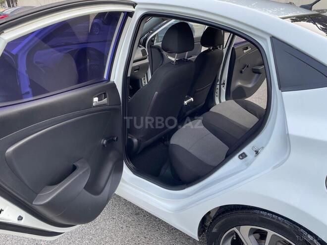 Hyundai Accent 2012, 235,743 km - 1.4 l - Sumqayıt