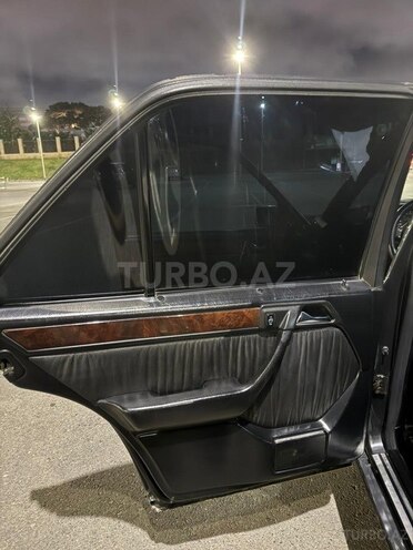 Mercedes E 220 1994, 404,870 km - 2.2 л - Bakı