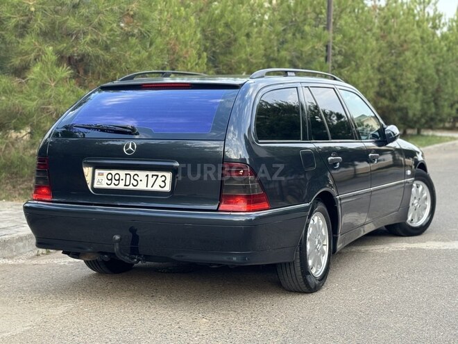 Mercedes C 220 1999, 318,000 km - 2.2 l - Saatlı