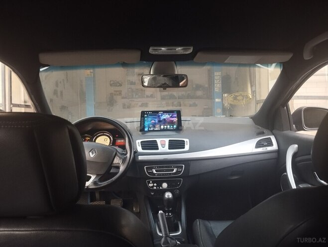 Renault Megane 2011, 200,000 km - 1.5 l - Bakı