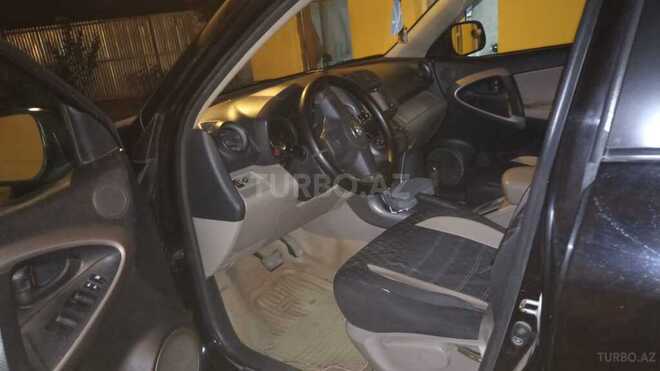 Toyota RAV4 2006, 288,000 km - 2.4 l - Tovuz