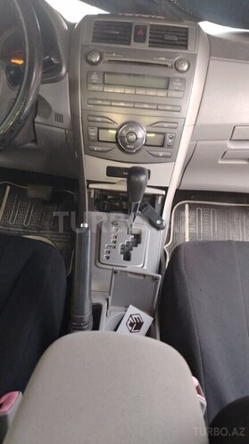 Toyota Corolla 2007, 180,000 km - 1.8 l - Bakı