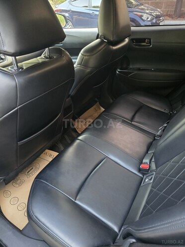 Toyota Corolla Cross 2024, 19,000 km - 2.0 l - Bakı