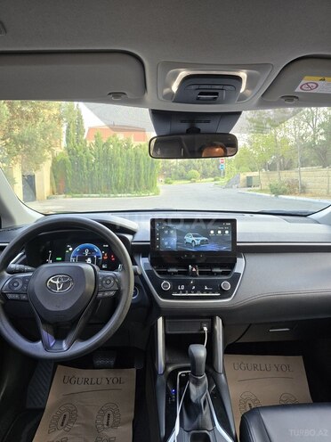 Toyota Corolla Cross 2024, 19,000 km - 2.0 l - Bakı