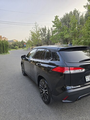 Toyota Corolla Cross 2024, 19,000 km - 2.0 l - Bakı