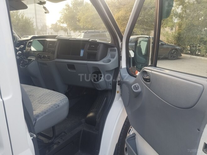 Ford Transit 2013, 204,000 km - 2.2 l - Bakı