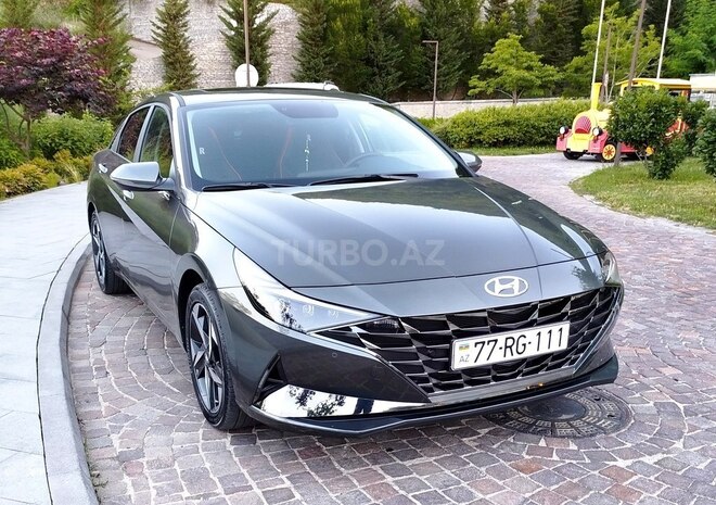 Hyundai Elantra 2023, 31,000 km - 2.0 l - Bakı