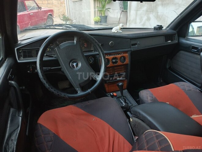 Mercedes 190 1991, 250,000 km - 2.0 л - Gəncə