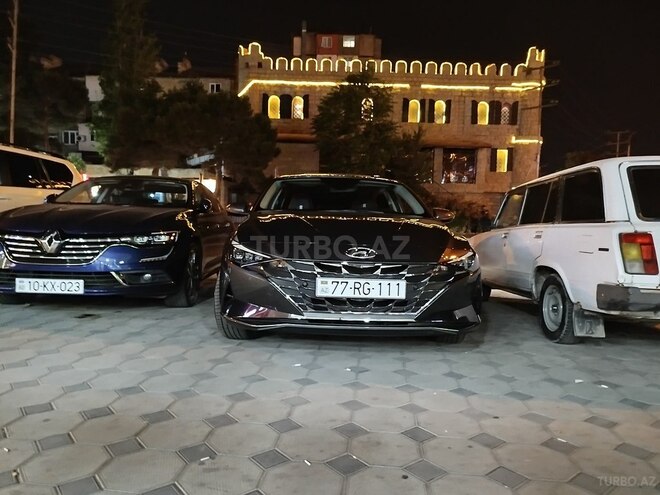 Hyundai Elantra 2023, 31,000 km - 2.0 l - Bakı