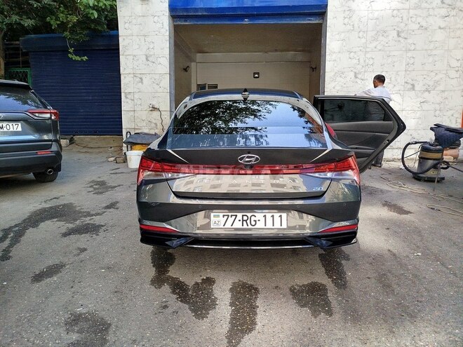 Hyundai Elantra 2023, 31,000 km - 2.0 l - Bakı