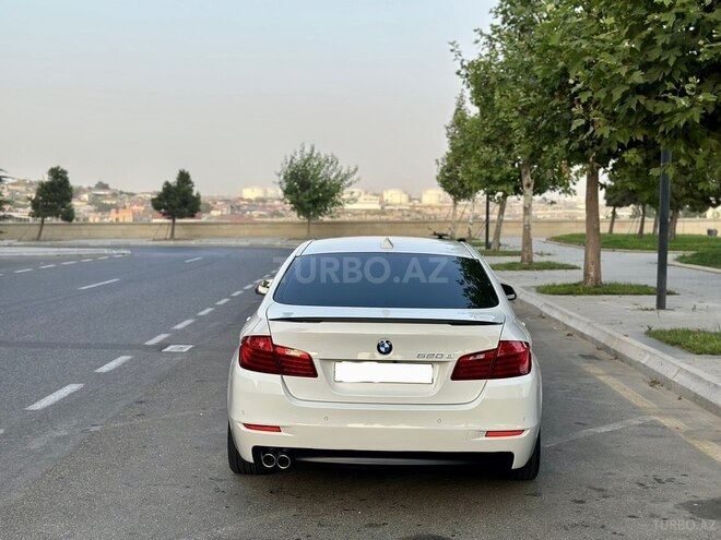 BMW 520 2014, 197,500 km - 2.0 l - Bakı