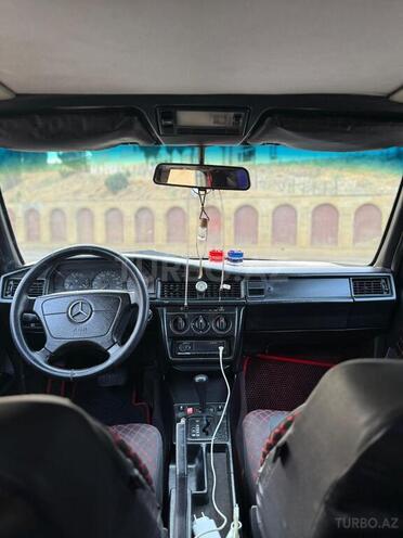 Mercedes 190 1991, 153,000 km - 2.0 л - Yardımlı