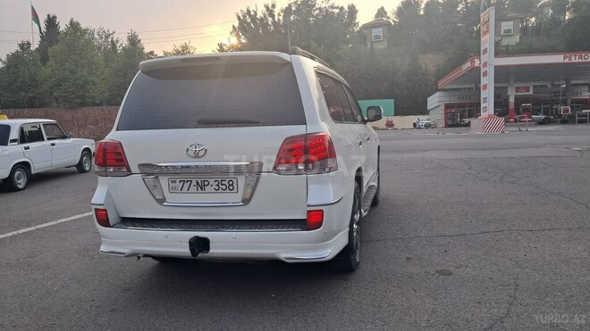 Toyota Land Cruiser 2010, 145,000 km - 4.0 l - Tovuz