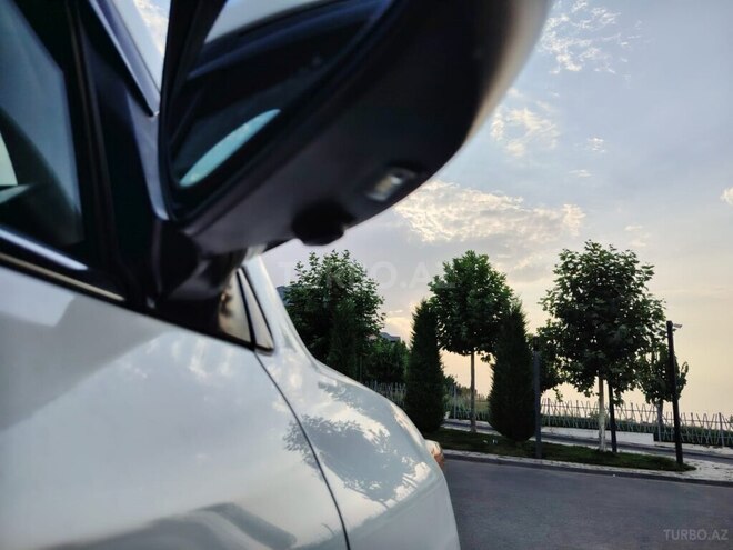 Toyota Land Cruiser 2010, 145,000 km - 4.0 l - Tovuz