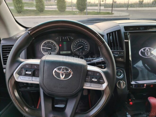 Toyota Land Cruiser 2010, 145,000 km - 4.0 l - Tovuz