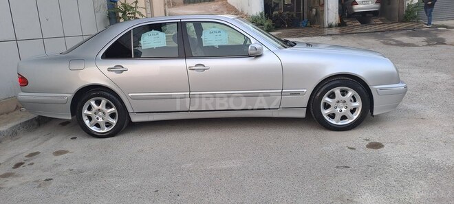 Mercedes E 240 1999, 271,400 km - 2.4 л - Bakı