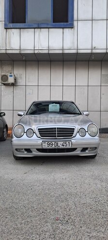 Mercedes E 240 1999, 271,400 km - 2.4 л - Bakı