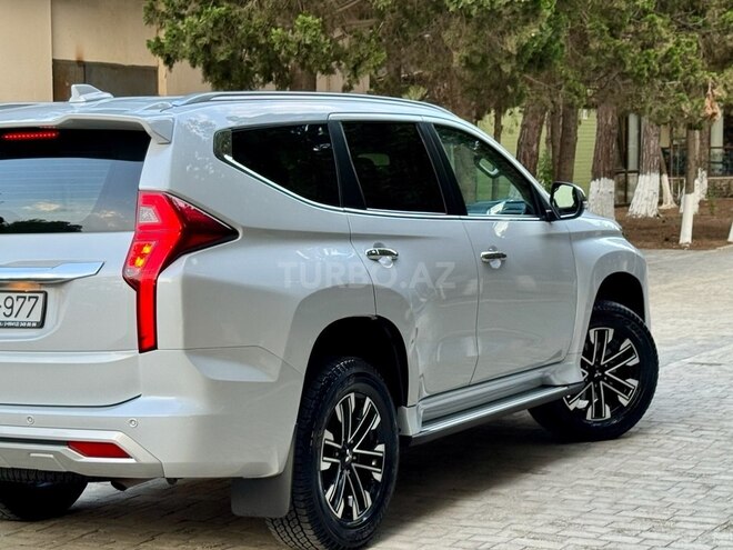 Mitsubishi Pajero Sport 2020, 91,821 km - 3.0 l - Bakı