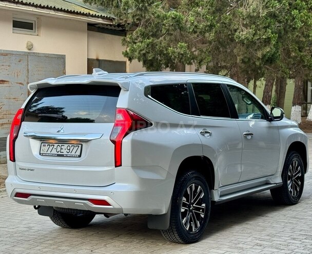 Mitsubishi Pajero Sport 2020, 91,821 km - 3.0 l - Bakı