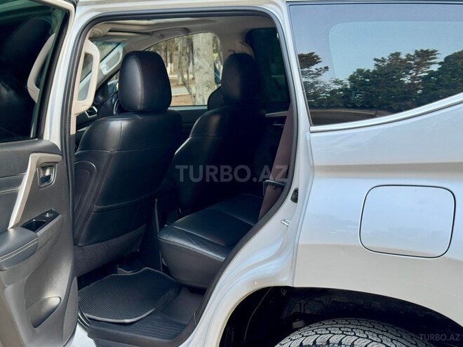Mitsubishi Pajero Sport 2020, 91,821 km - 3.0 l - Bakı