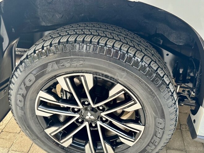 Mitsubishi Pajero Sport 2020, 91,821 km - 3.0 l - Bakı