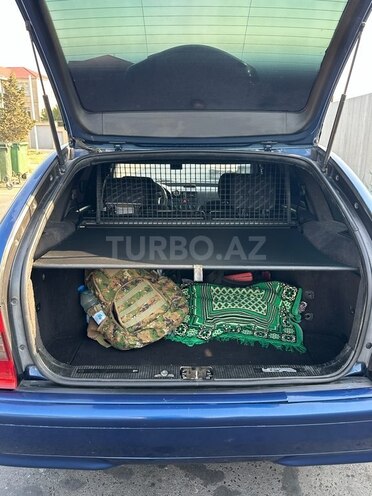 Mercedes C 200 2000, 235,000 km - 2.0 l - Bakı