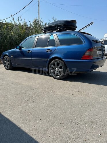Mercedes C 200 2000, 235,000 km - 2.0 l - Bakı
