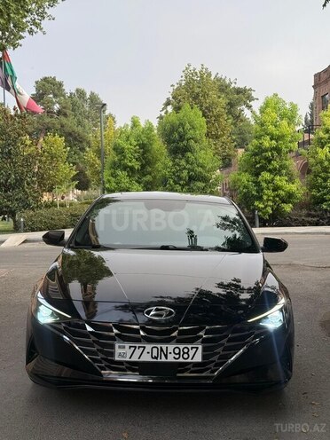 Hyundai Elantra 2022, 91,800 km - 2.0 л - Qazax