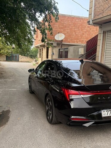 Hyundai Elantra 2022, 91,800 km - 2.0 л - Qazax
