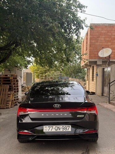 Hyundai Elantra 2022, 91,800 km - 2.0 л - Qazax