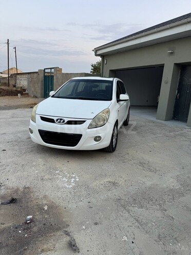 Hyundai i20 2009, 166,000 km - 1.6 l - Bakı