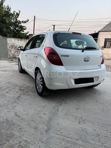 Hyundai i20 2009, 166,000 km - 1.6 l - Bakı