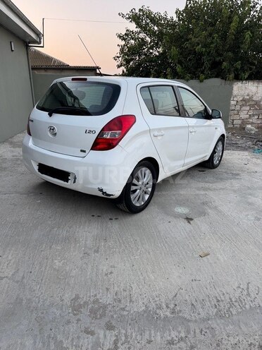 Hyundai i20 2009, 166,000 km - 1.6 l - Bakı