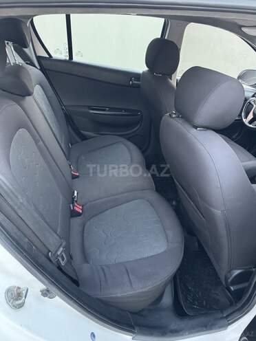 Hyundai i20 2009, 166,000 km - 1.6 l - Bakı