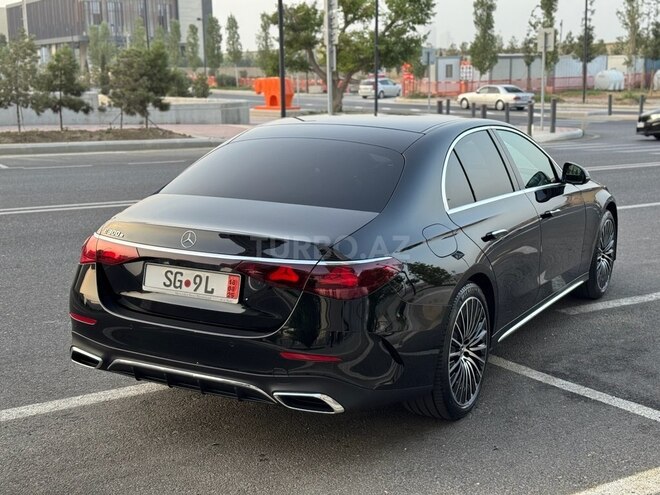 Mercedes E 300 e 2024, 18,000 km - 2.0 l - Bakı