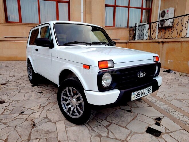 LADA (VAZ) 2121 Niva (4x4) 2013, 211,000 km - 1.7 l - Tovuz