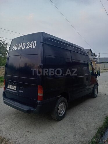 Ford Transit 2003, 374,000 km - 2.4 л - Quba
