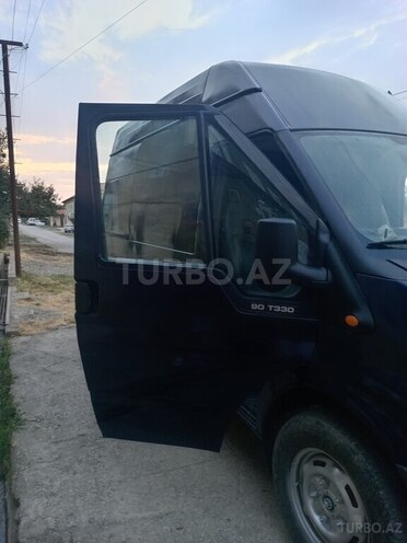 Ford Transit 2003, 374,000 km - 2.4 л - Quba