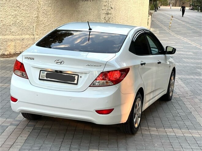 Hyundai Accent 2013, 252,678 km - 1.4 l - Bakı
