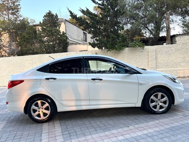 Hyundai Accent 2013, 252,678 km - 1.4 l - Bakı