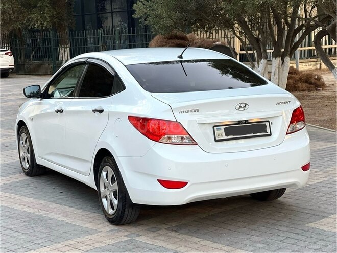 Hyundai Accent 2013, 252,678 km - 1.4 l - Bakı