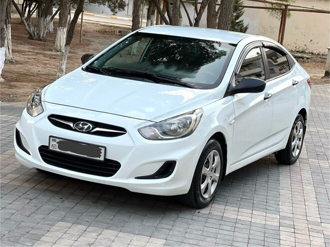 Hyundai Accent 2013, 252,678 km - 1.4 l - Bakı