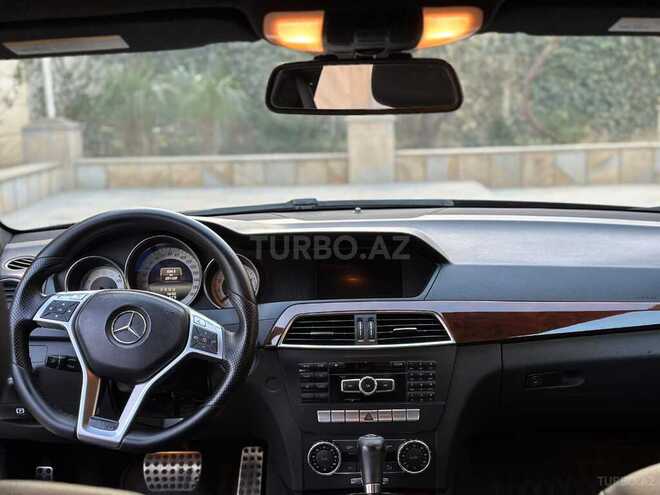 Mercedes C 250 2013, 296,000 km - 1.8 л - Bakı