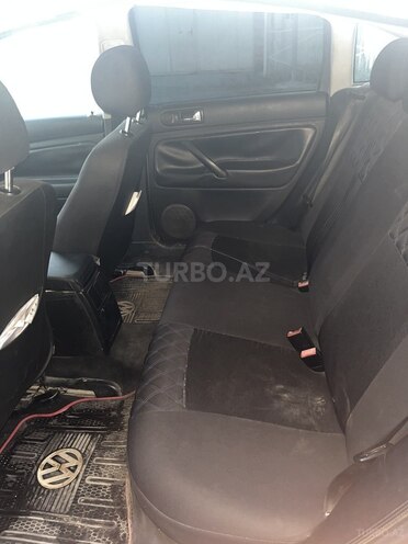 Volkswagen Passat 2003, 341,000 km - 1.8 l - Gəncə