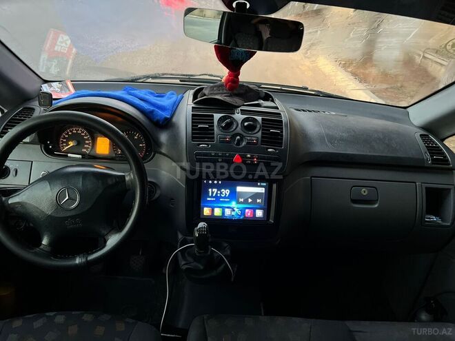 Mercedes Vito 115 2010, 587,458 km - 2.2 л - Sumqayıt