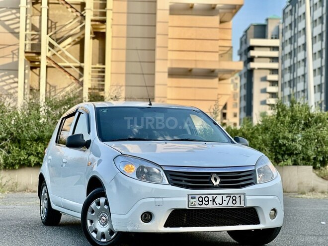 Renault Sandero 2013, 213,580 km - 1.6 l - Bakı