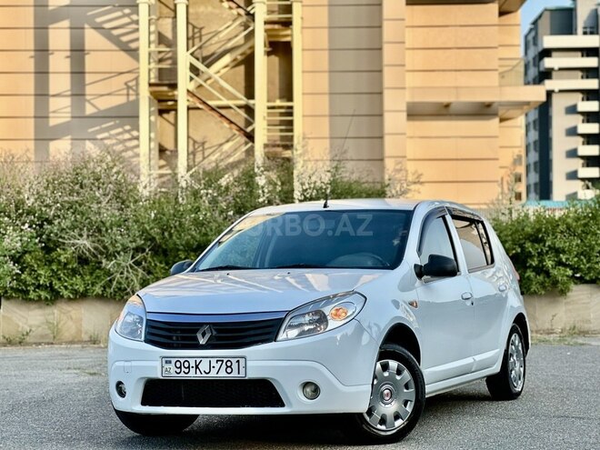 Renault Sandero 2013, 213,580 km - 1.6 l - Bakı