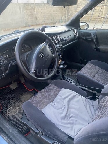 Opel Vectra 1996, 345,000 km - 2.0 l - Bakı