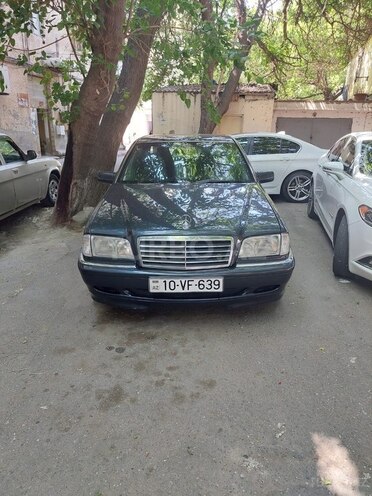 Mercedes C 250 1997, 580,000 km - 2.5 л - Bakı